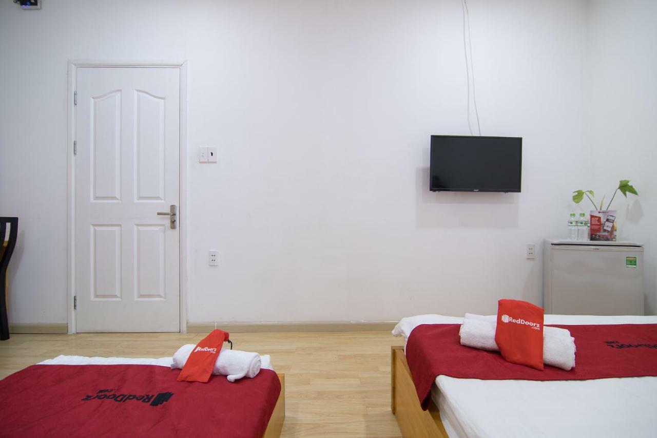 Reddoorz Near Nguyen Hue Walking Street 2 - Dorms Available Bandar Ho Chi Minh Luaran gambar
